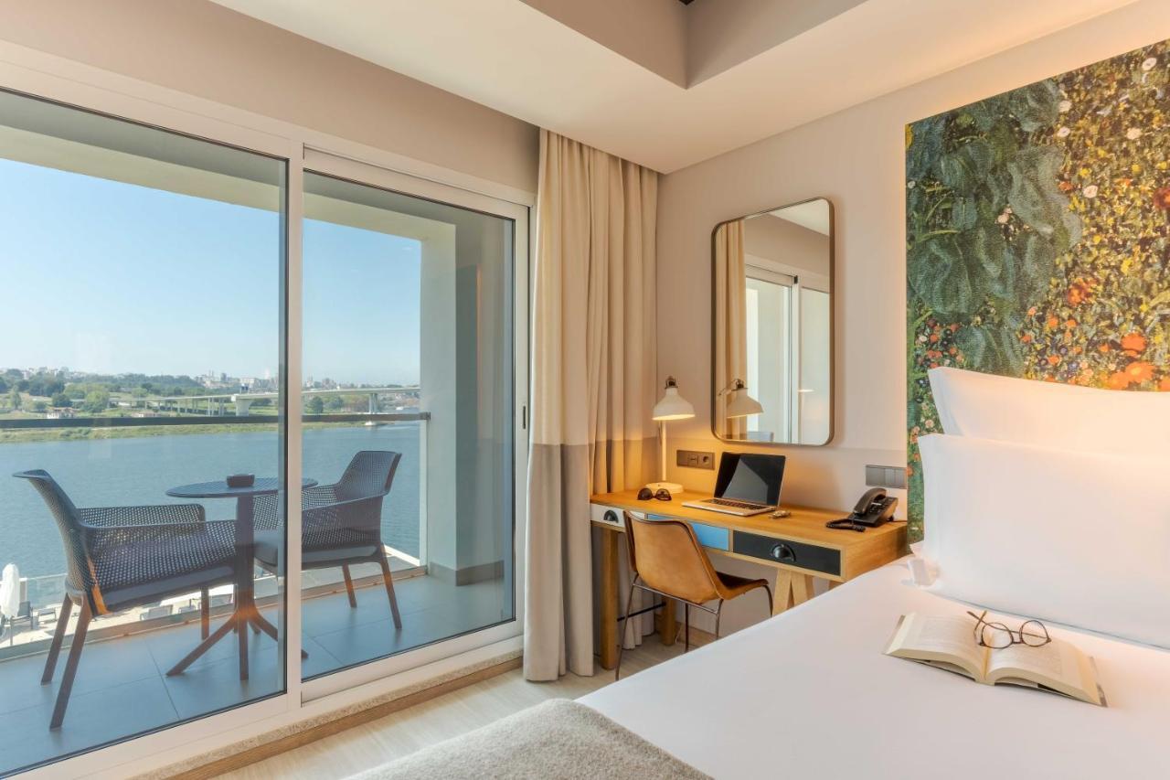 Valbom  Pestana Douro Riverside - Preferred Hotels & Resorts, Lifestyle מראה חיצוני תמונה A room at the hotel