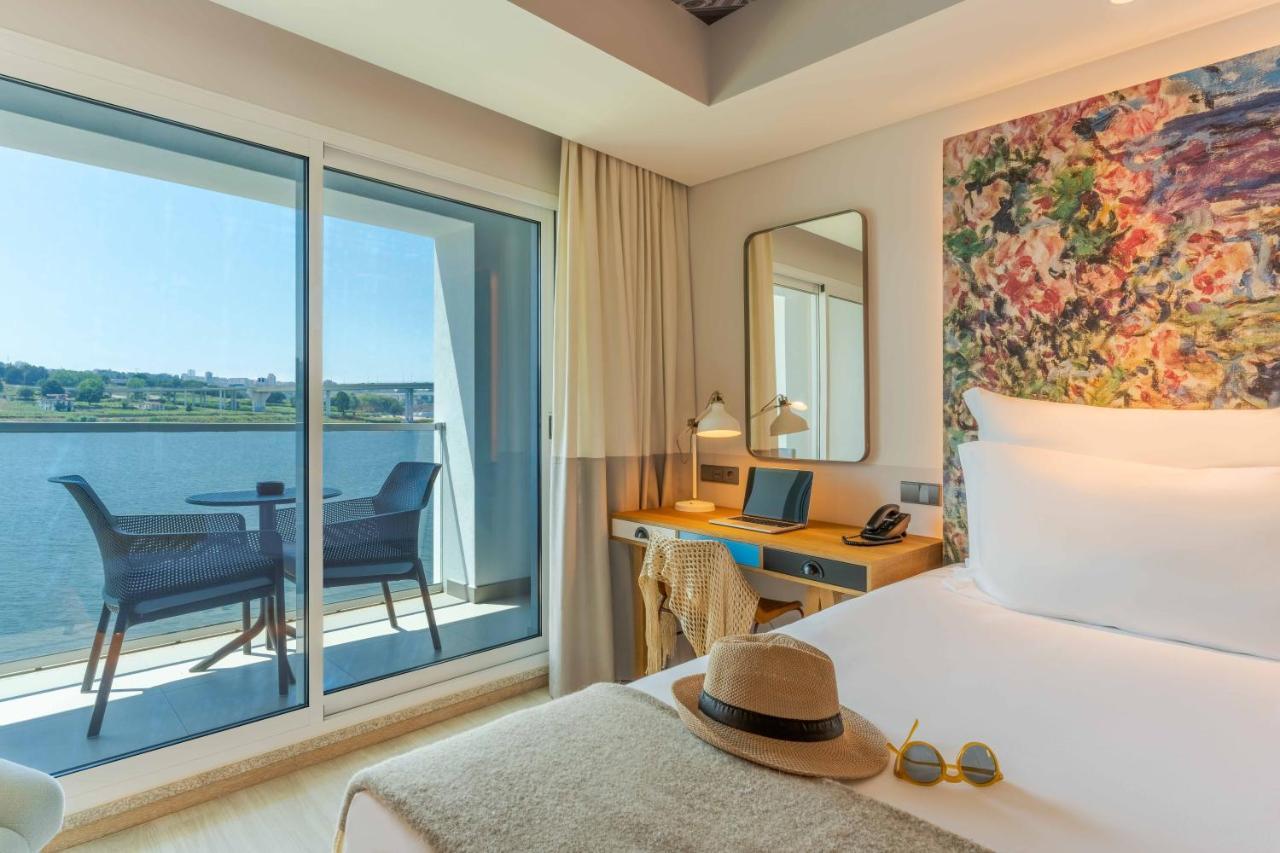Valbom  Pestana Douro Riverside - Preferred Hotels & Resorts, Lifestyle מראה חיצוני תמונה A room at the hotel